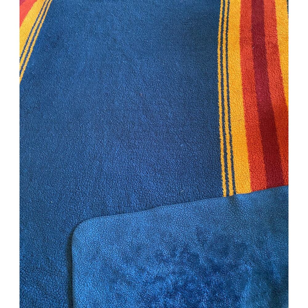 Pendleton Reversible Plush Throw Grand Canyon 91" x 128" King Size Comforter - Picture 2 of 5